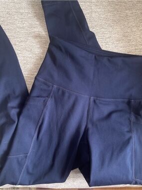 Yogalicious Lux Women’s XS Navy Blue Athletic Leggings Skinny Fit Soft  T13